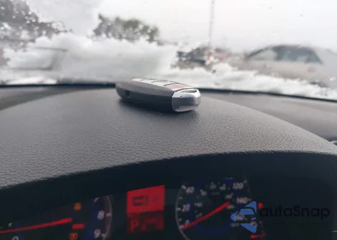 2008 Infiniti G37 Journey z USA, uszkodzony, nr VIN JNKCV64E18M117953